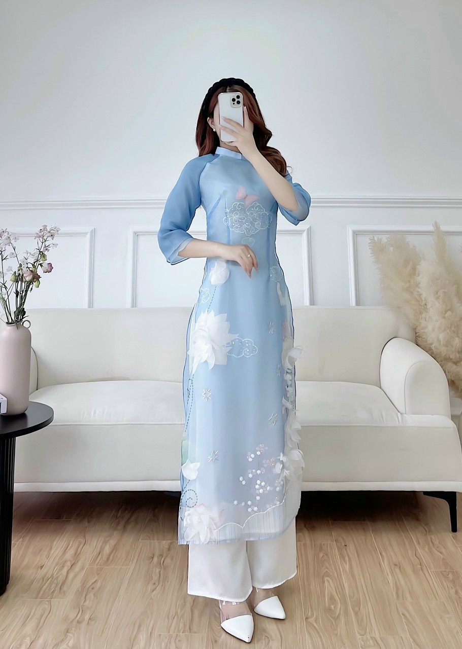 Áo dài cách tân nữ màu xanh đính hoa lớn chất tơ organza cao cấp- AD09