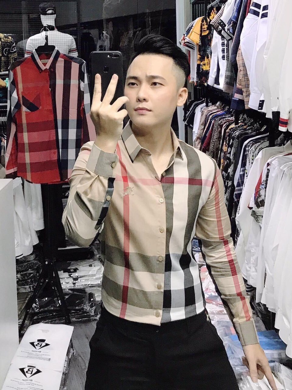 [HCM](MẪU MỚI) ÁO SOMI NAM TAY DÀI HỌA TIẾT CHẤT LỤA MỀM MỊN TRẺ TRUNG CAO CẤP SIÊU HOT MẪU MỚI 2020 THỜI TRANG  XinhShop94 HFJ005