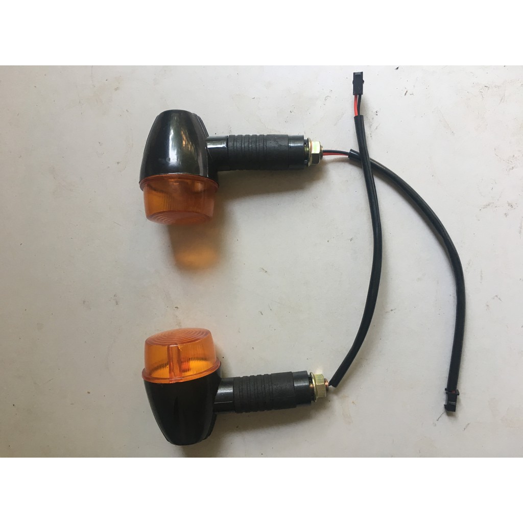 Xi nhan đằng sau dùng cho xe điện M133