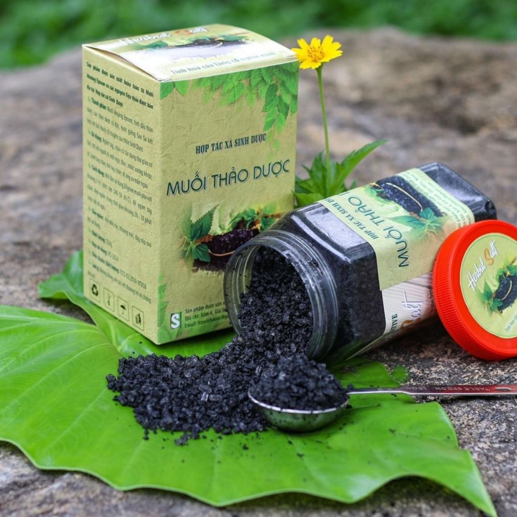 Muối thảo dược ngâm chân 550g Sinh Dược