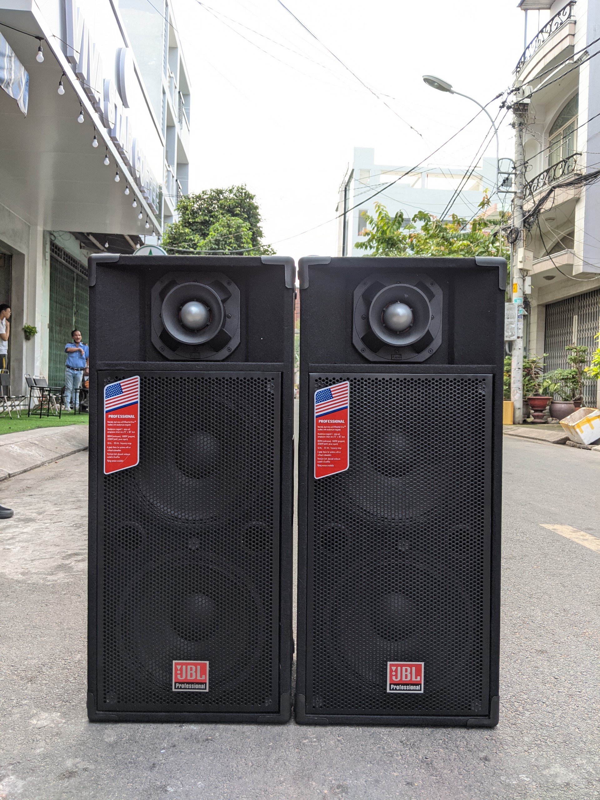 Cặp loa JBL Bass đôi 30cm treble hỏa tiển siêu hay phù hợp với sân khấu, hội trường âm thanh sống động bass cực căng bảo hành 12 tháng