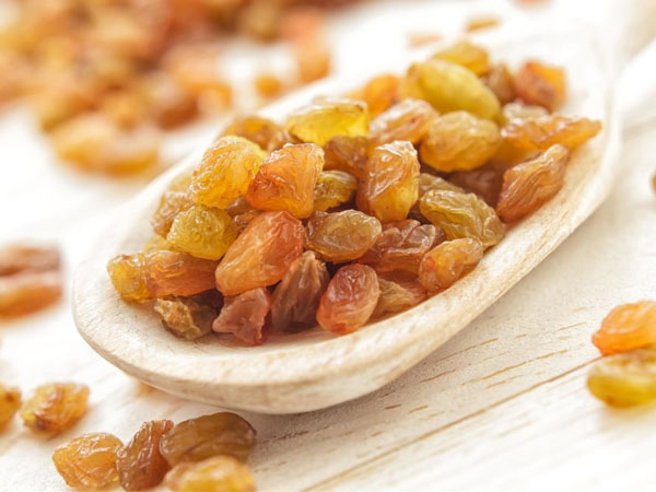 [HCM]Nho khô loại vừa chua chua ngọt ngọt 1kg