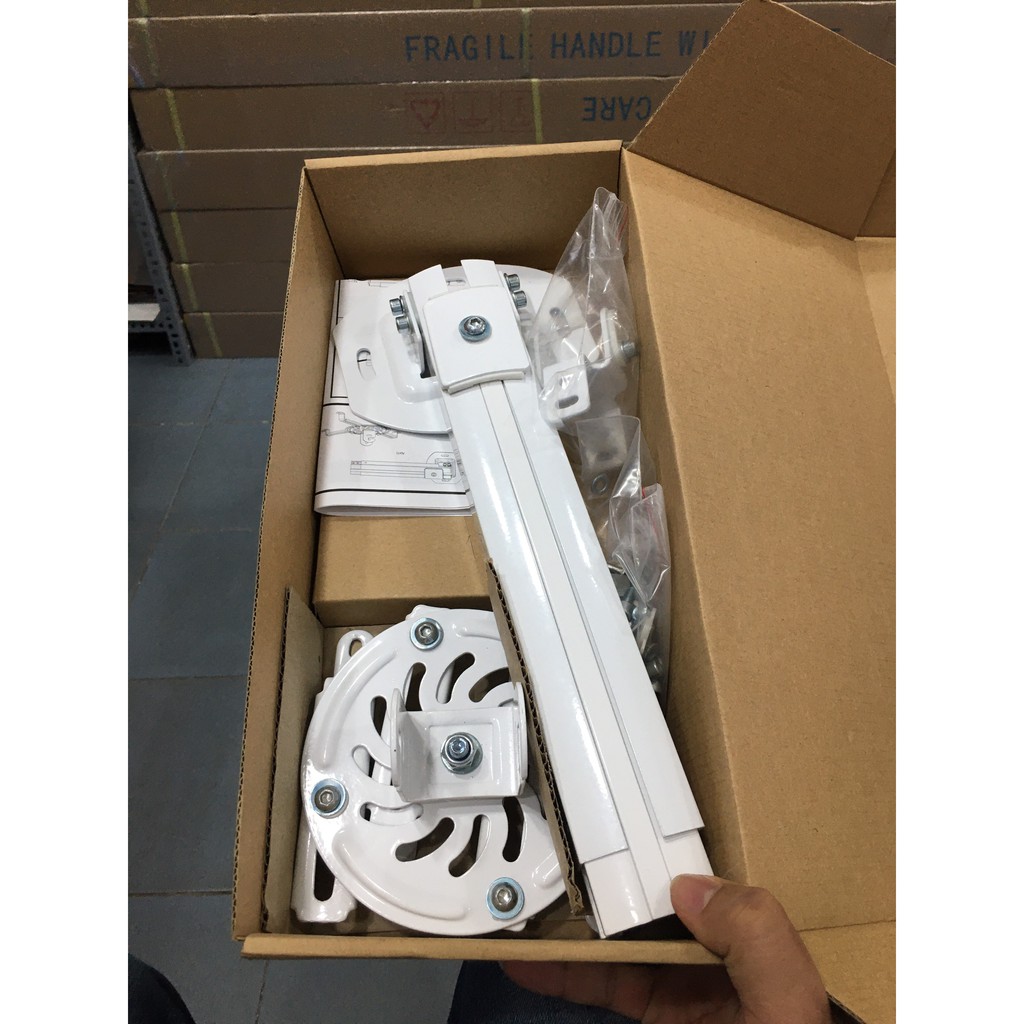 Giá treo máy chiếu xoay 360 độ 120cm