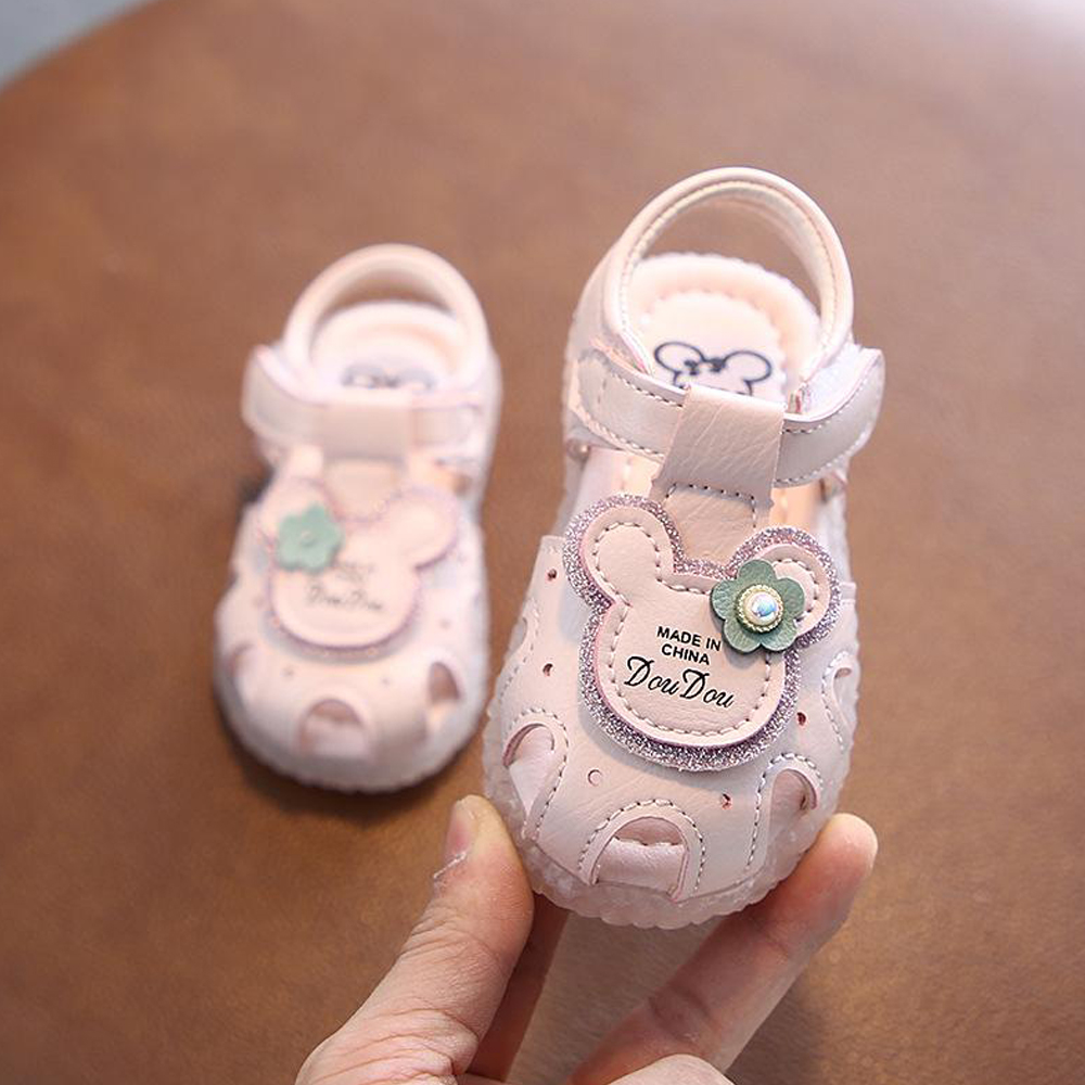 Giày Búp Bê Đính Hình Micky Xinh Xắn Cho Bé