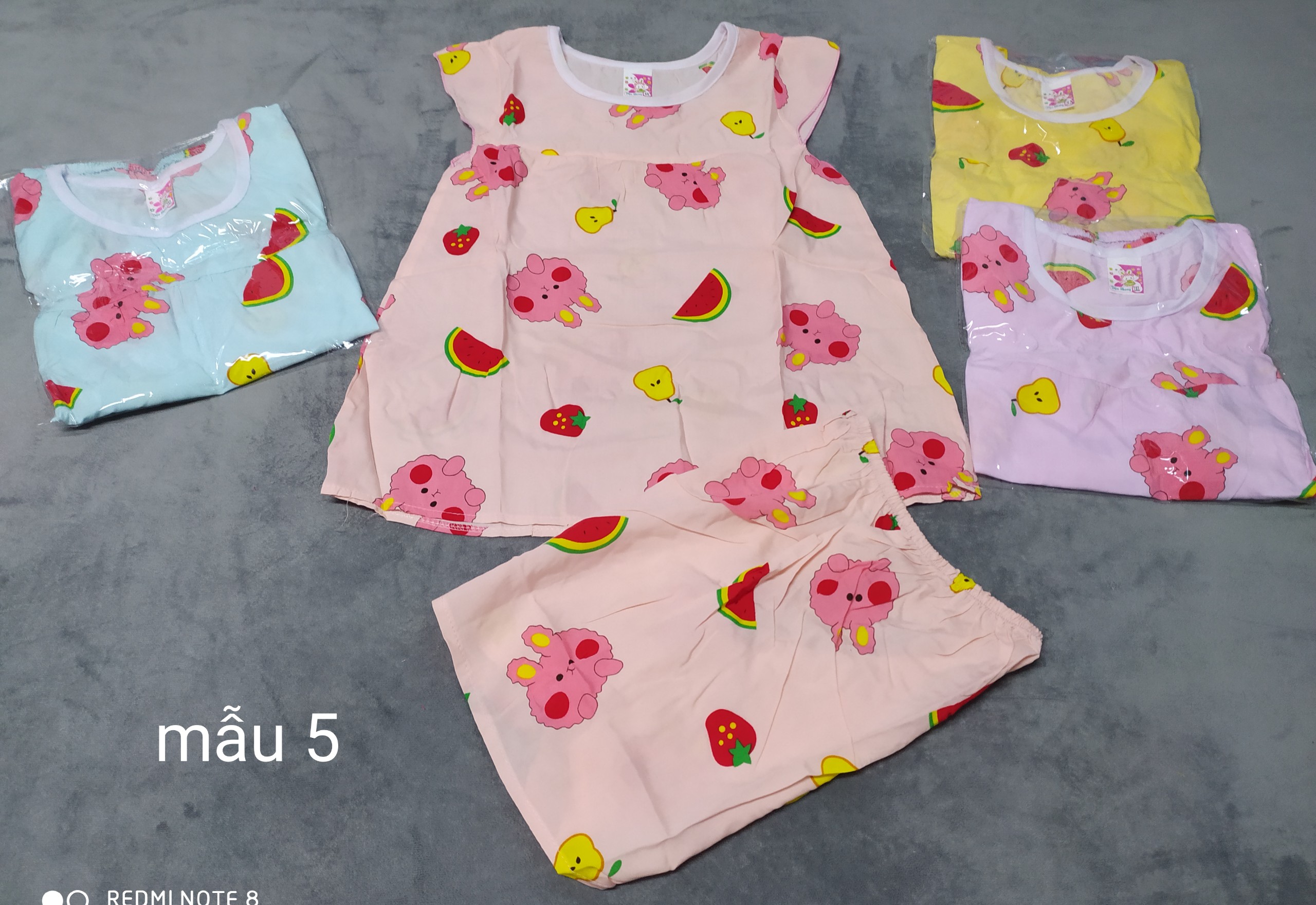 Bộ tole bé gái (6-14kg) (giao họa tiết và màu ngẫu nhiên)