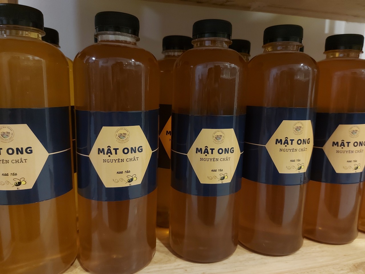 Mật ong nguyên chất 100% - chai 1 lít
