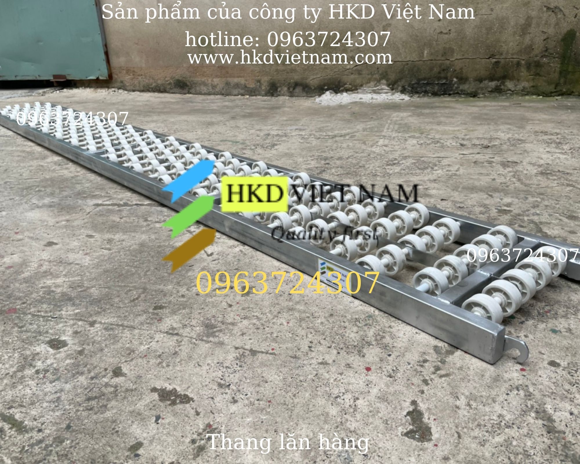 Thang con lăn nhựa bánh đơn chuyển hàng - bánh đơn thanh 1m5