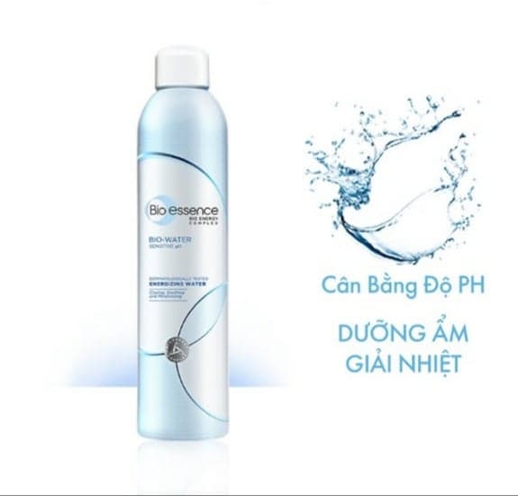 Nước xịt khoáng Bio-Essence Miracle Bio Water Spray Mist dưỡng ẩm cao giúp làm mát mang lại cảm giác mềm mịn cho làn da