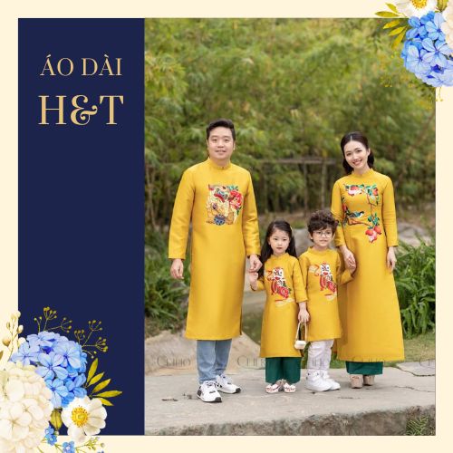 Áo dài gia đình cách tân thêu họa tiết kỳ lân màu vàng