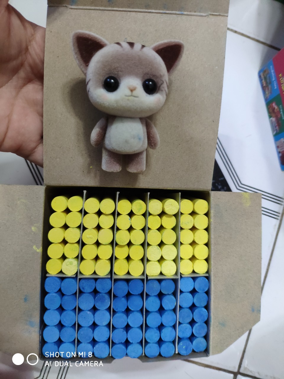 Phấn viết bảng hi chalk sqi 100viên 2màu