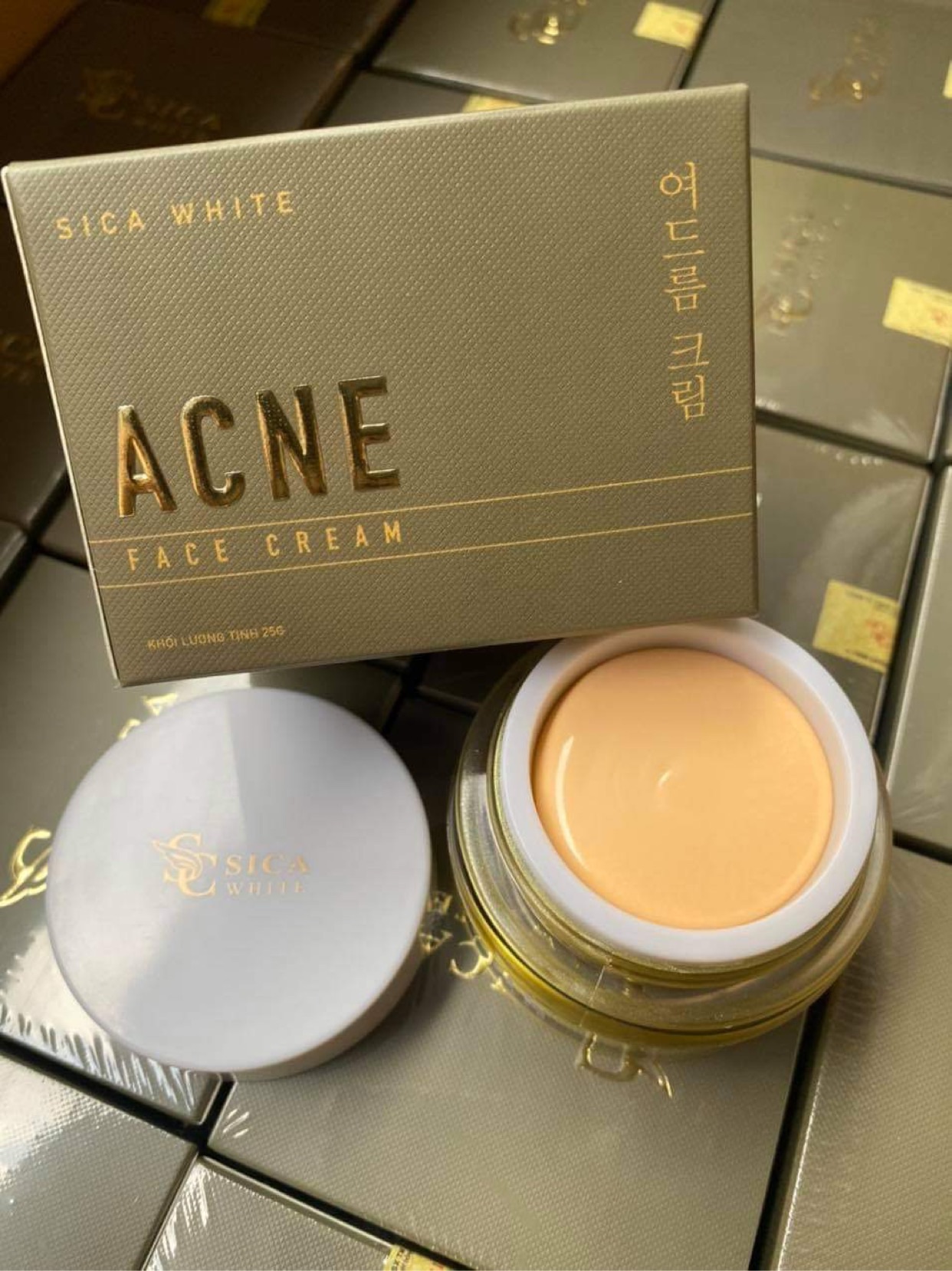 [HCM]Kem face mụn sica white sicawhite tất cả loại mụn đầu đenmụn bọcmụn mủ myduy