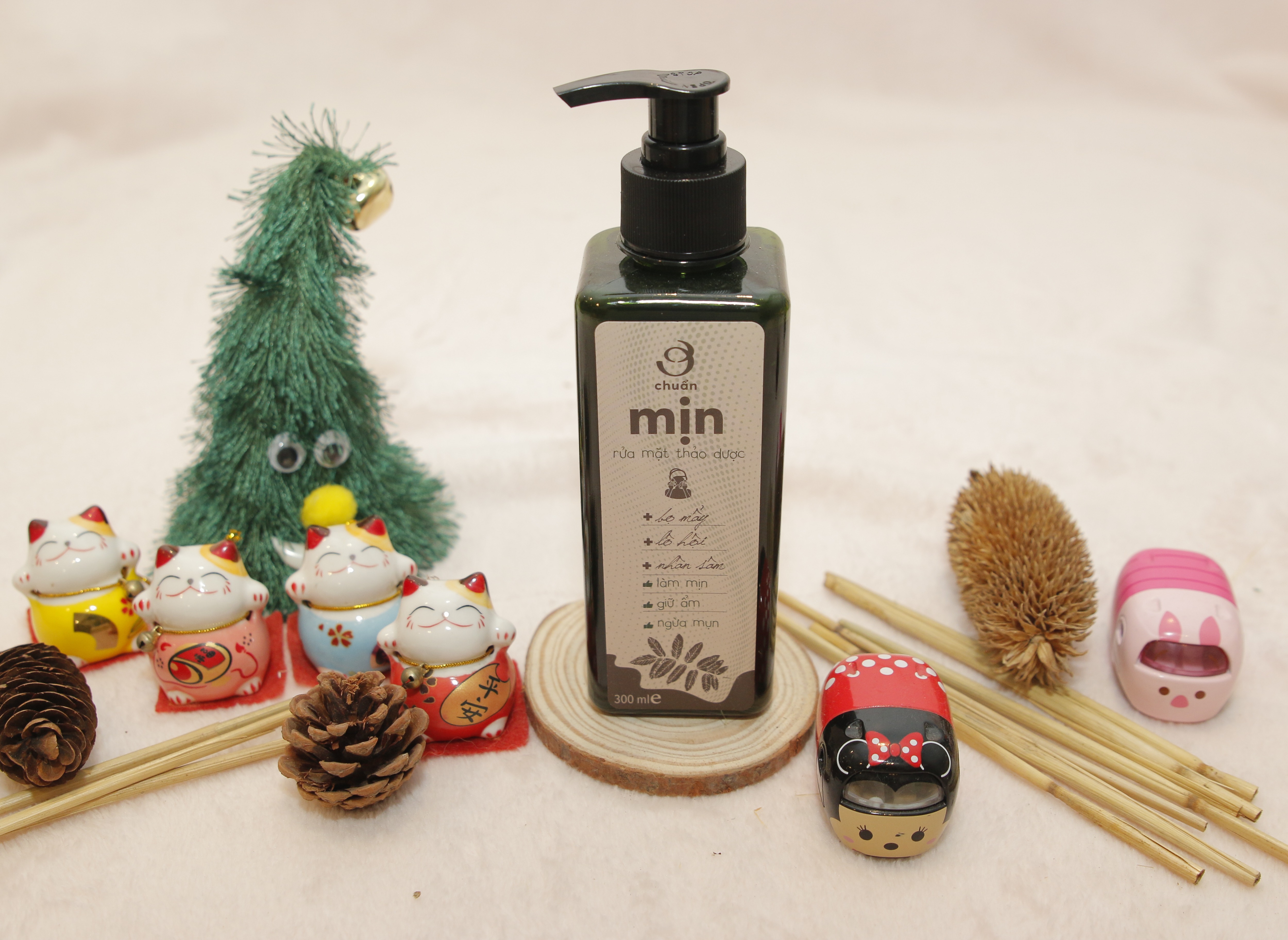 Sữa rửa mặt thảo dược Mịn