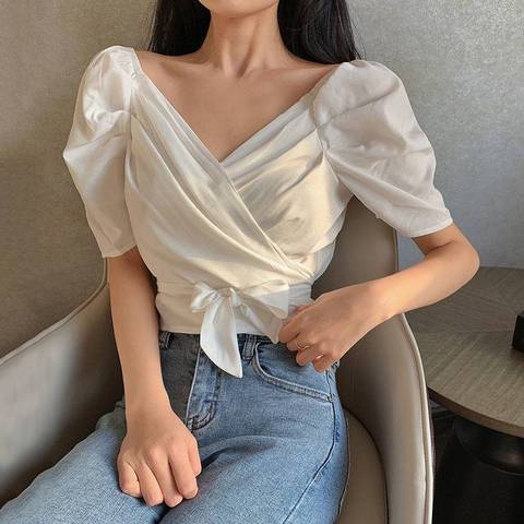 Áo voan cổ tim vạt chéo thiết kế cột nơ lưng tay bồng sang chảnh