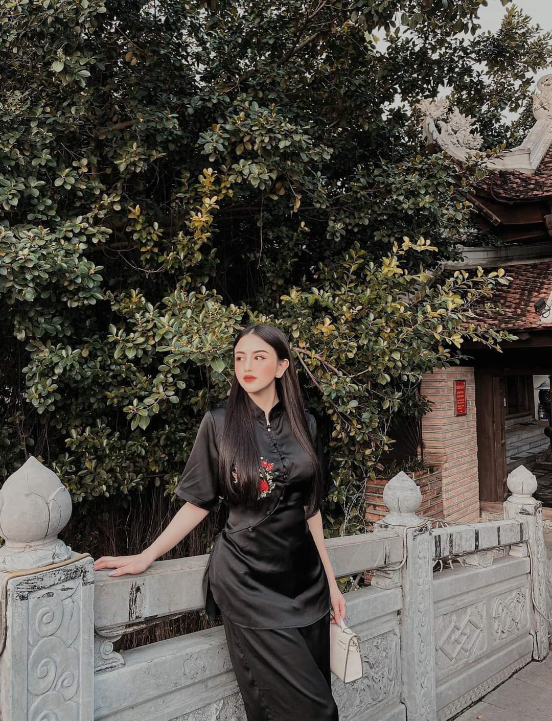 [HCM]SET ĐỒ LAM ĐI CHÙA PHỐI HOA THÊU CAO CẤP D02