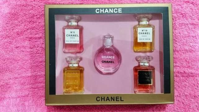 Set nước hoa nữ 5 chai mini