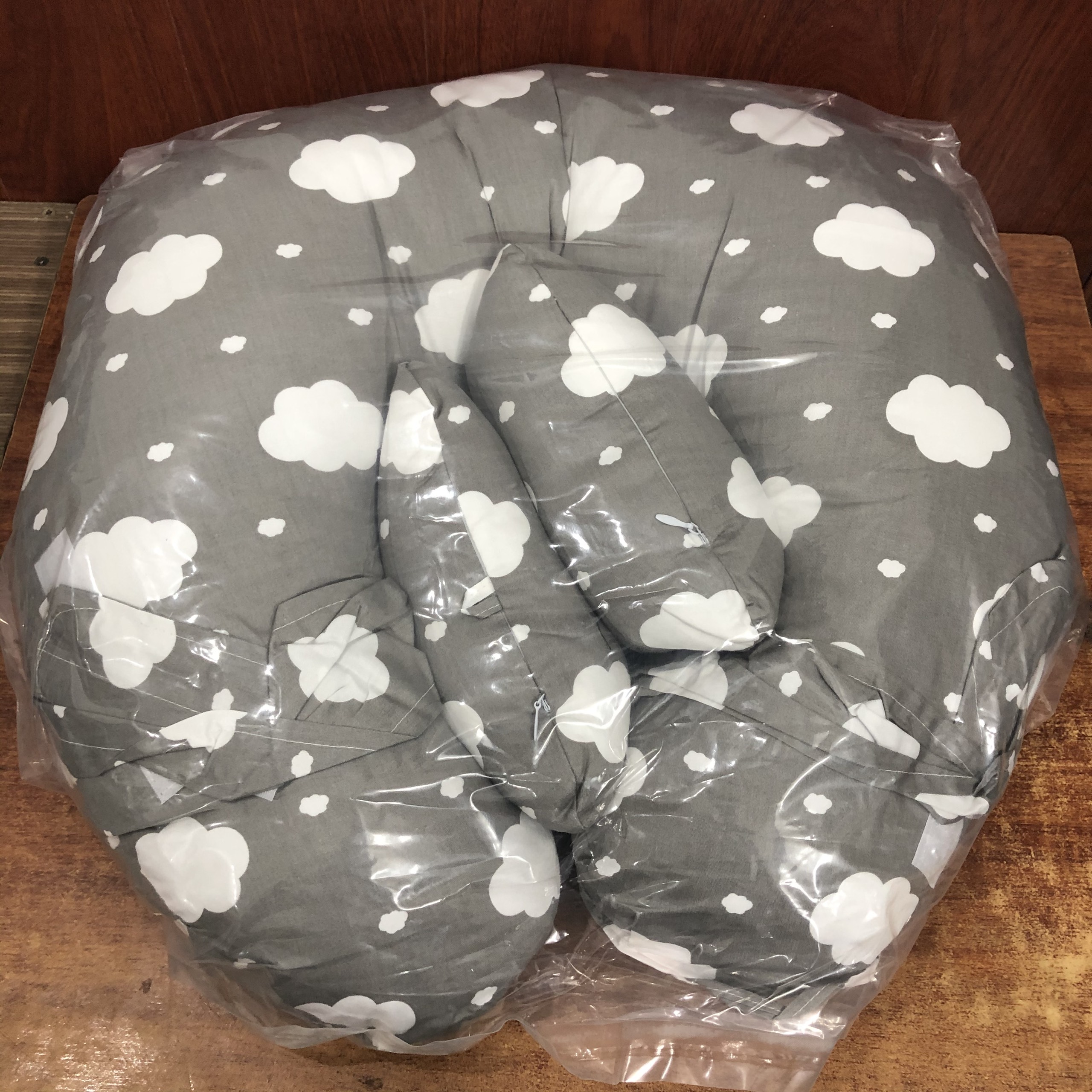 Bộ Gối Tai Voi Và Gối Chữ C Royal Cho Bé