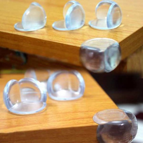 Combo 4 miếng bịt góc bàn silicol kèm miếng dán