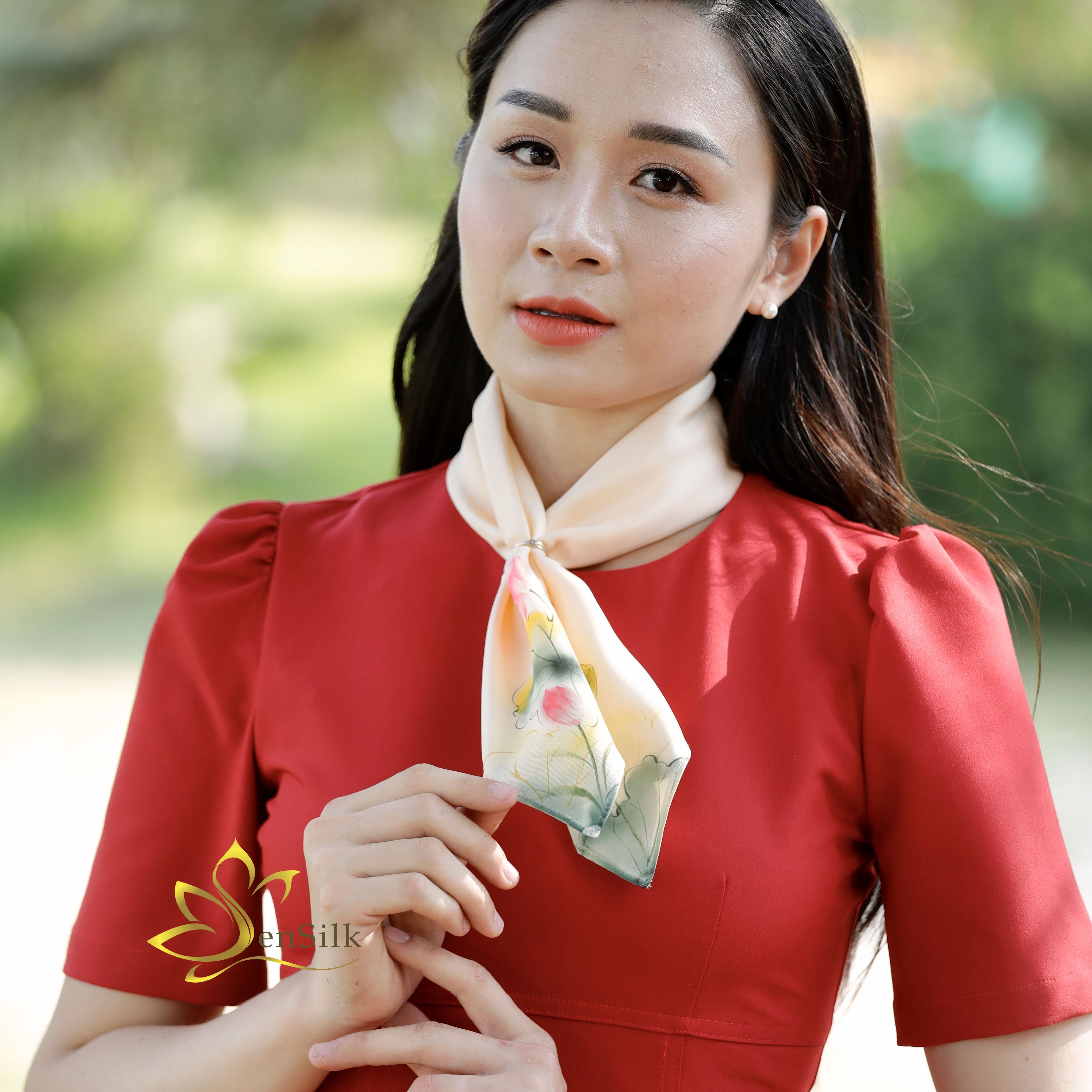 Khăn choàng lụa thời trang cao cấp vẽ tay sensilk - quà tặng yêu thương, khăn lụa vuông 55x55cm, khăn lụa cột tóc, khăn quàng cổ, khăn lụa quấn túi xách cao cấp, lụa tơ tằm cao cấp