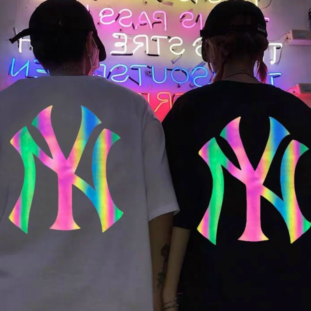 Áo Thun Nam Nữ Phản Quang Chất