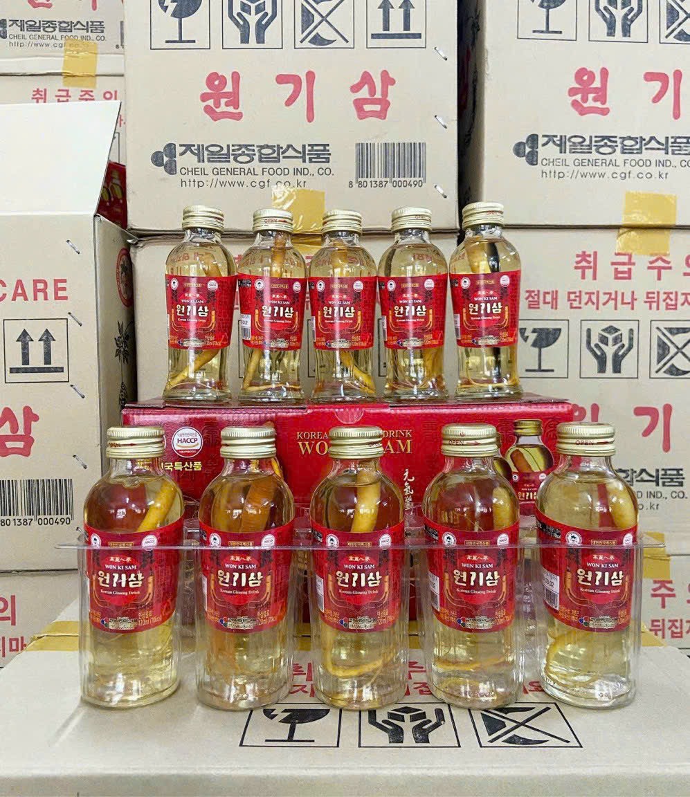 Nước hồng sâm có củ kgs hộp 10 chai x 120ml