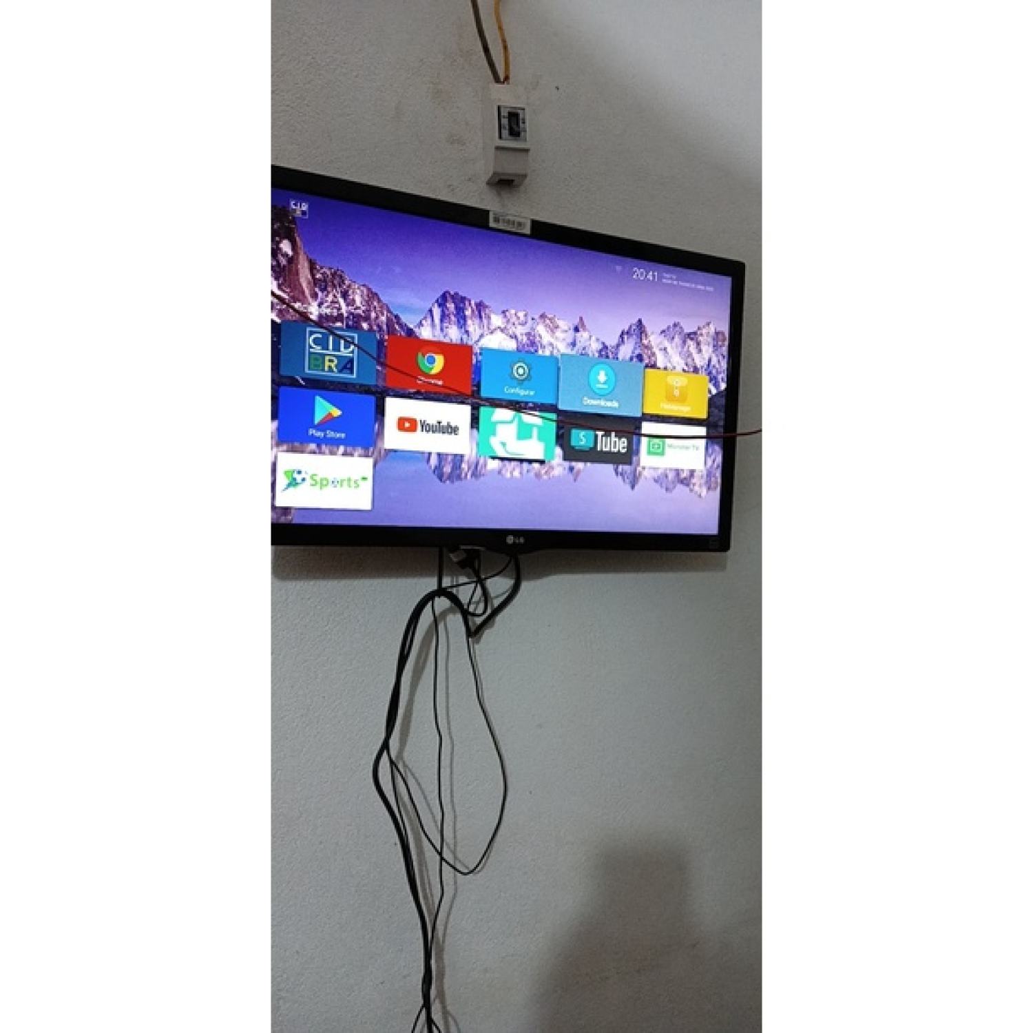 Android tv box KIWI S1, S2, VINABOX X2, cũ - Xem 200 kênh tivi và youtube