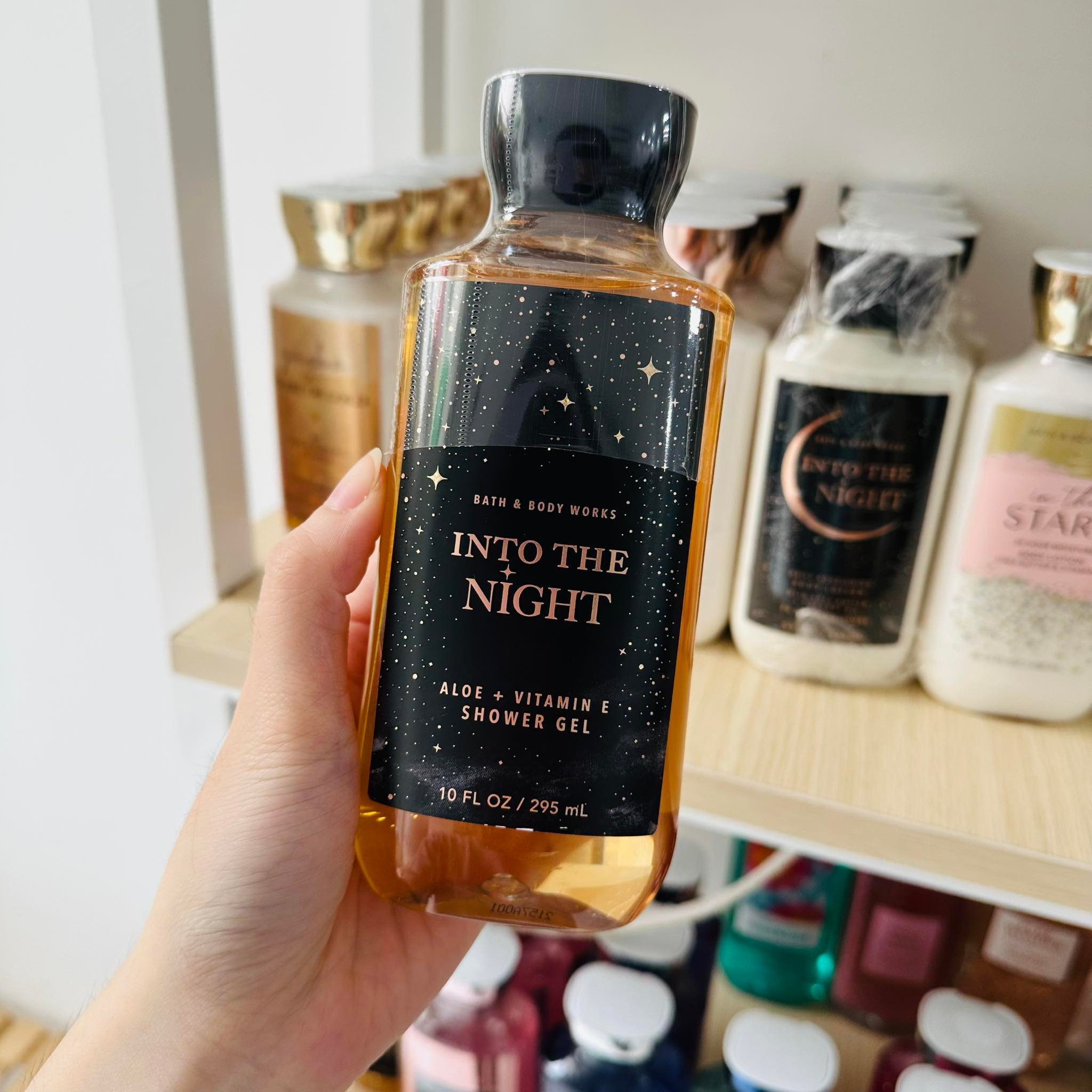 Sữa tắm bath & body works shower gel into the night 295ml