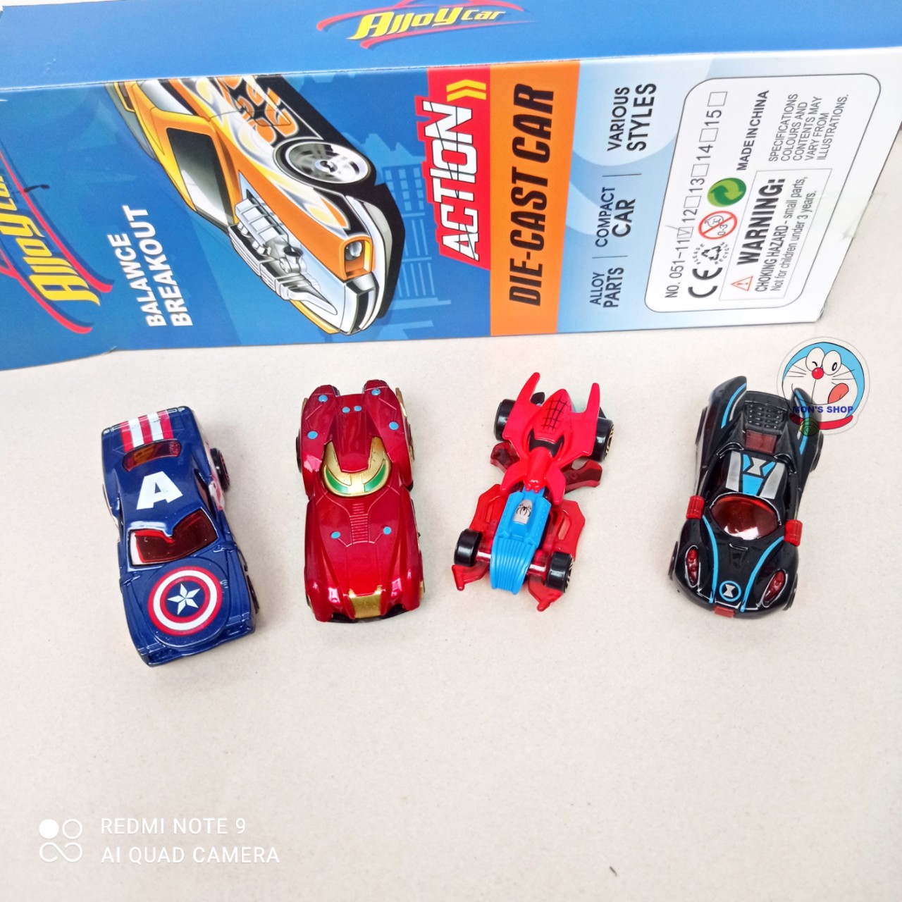 Đồ chơi set 4 chiếc xe sắt siêu anh hùng avengers