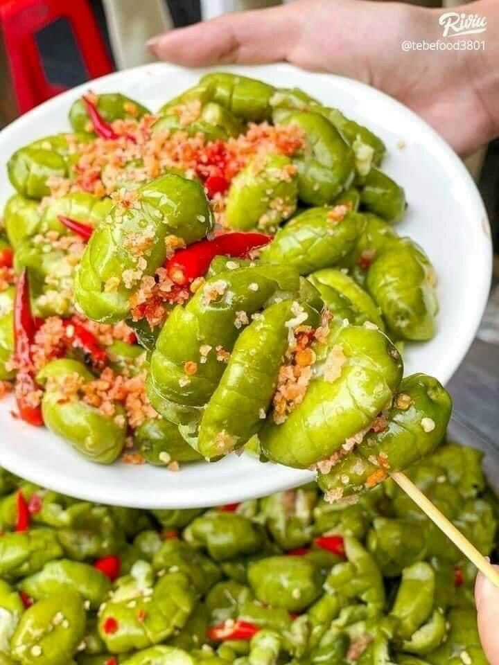 Cà na thái đập dập xốc muối ớt 500g