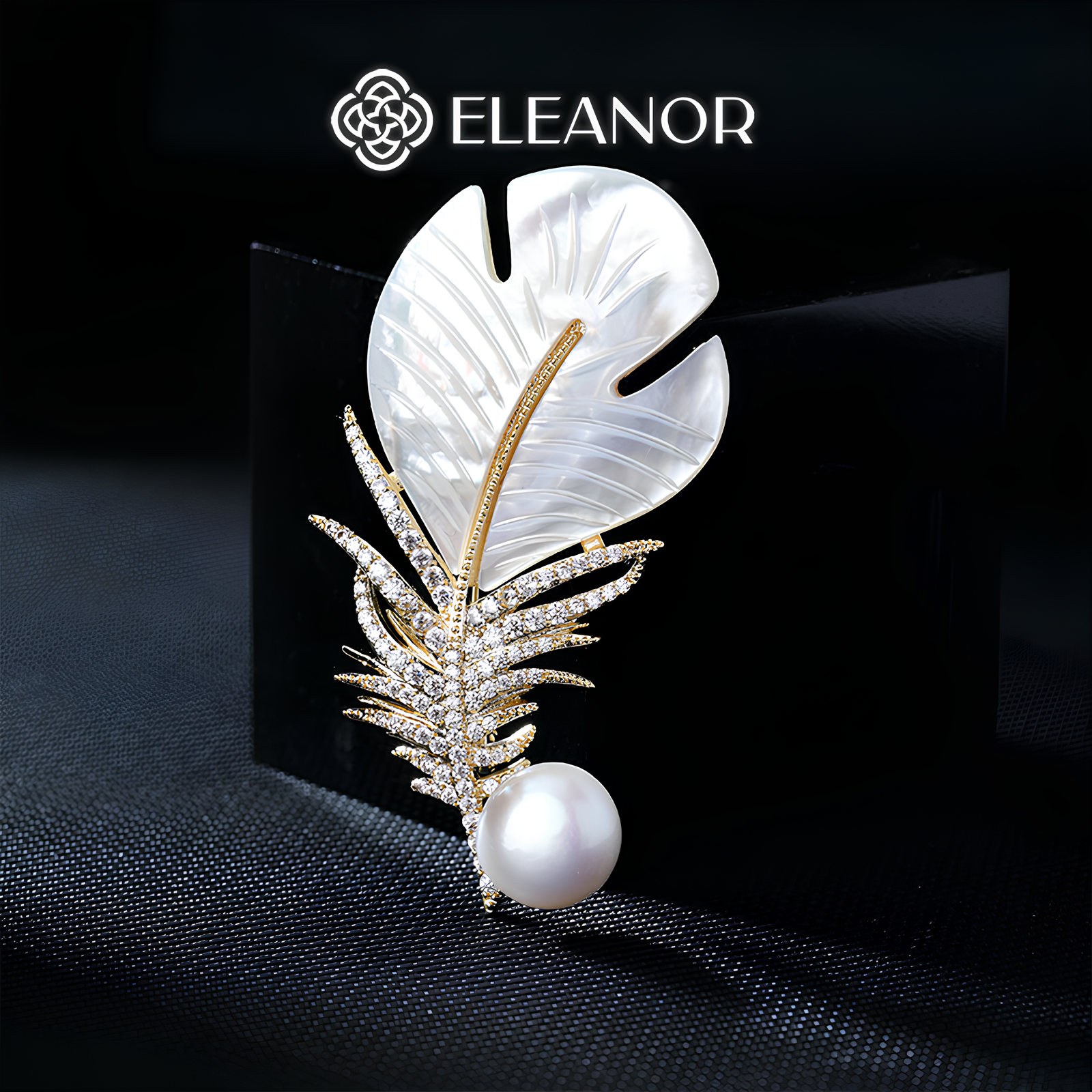Ghim cài áo nam nữ Eleanor Accessories hình lông vũ đính đá trâm cài áo phụ kiện thời trang 8409