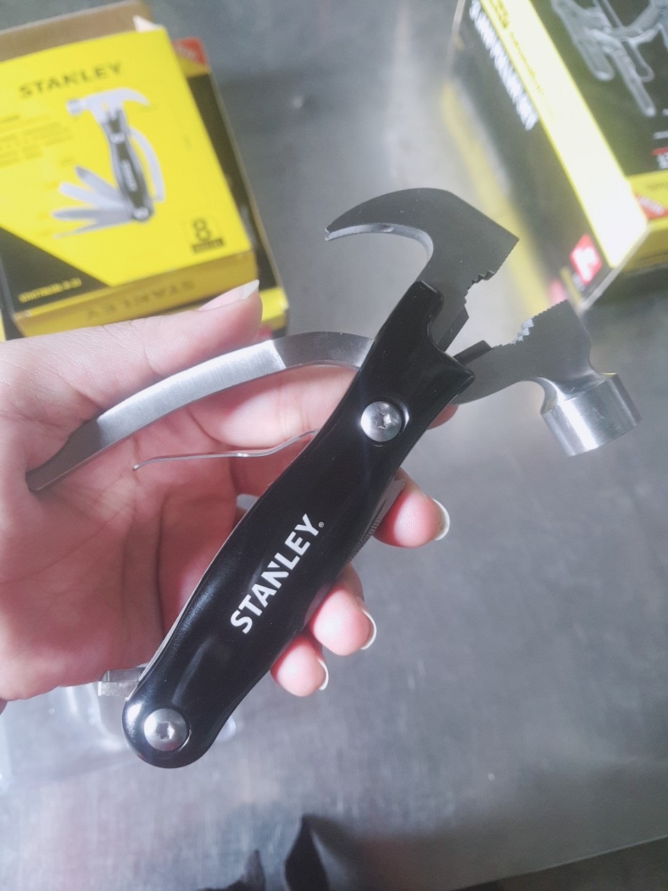 Búa đa năng 8 in 1 stanley stht70638l-8-23