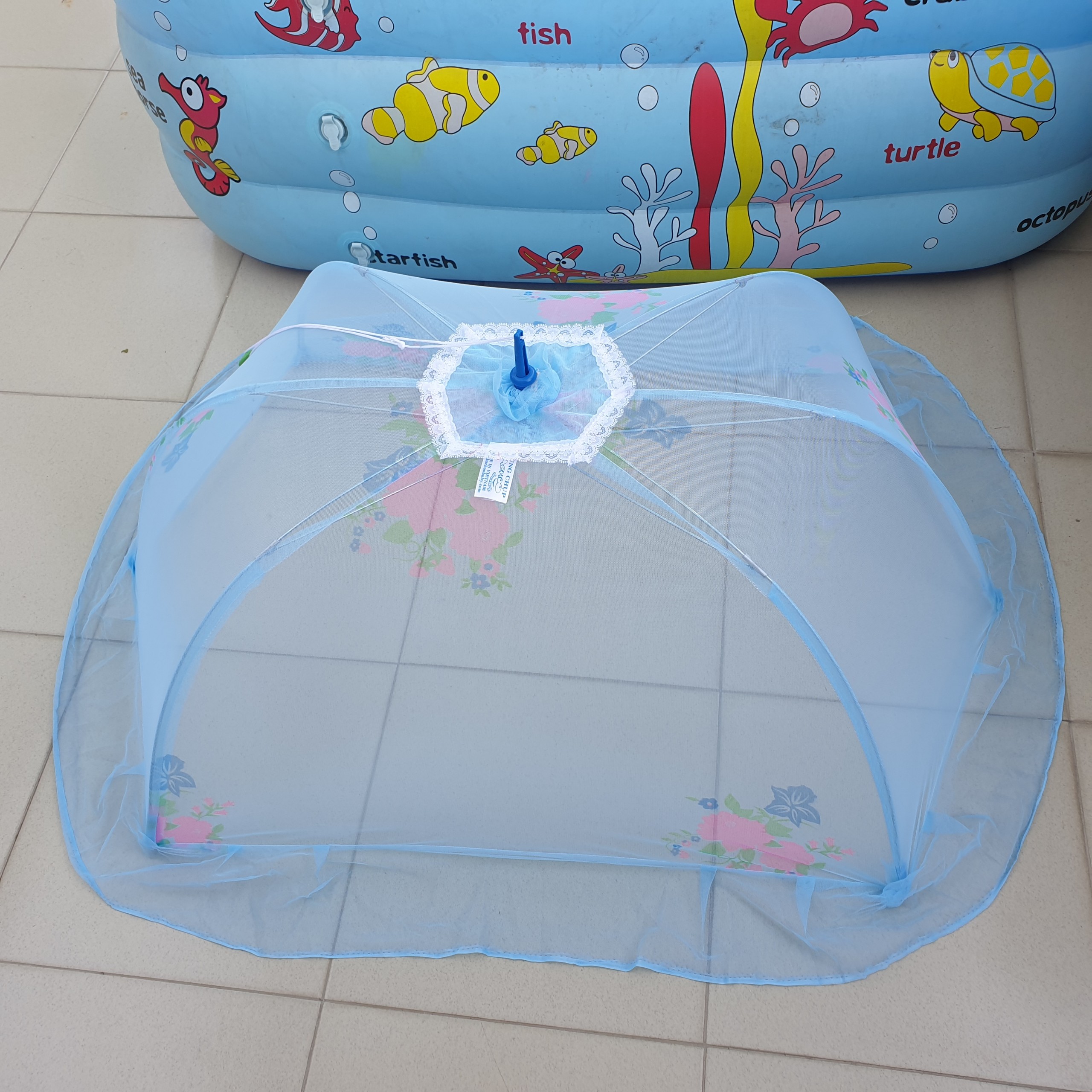 Mùng chụp cho bé voan thái - lỗ dày chống muỗi và côn trùng