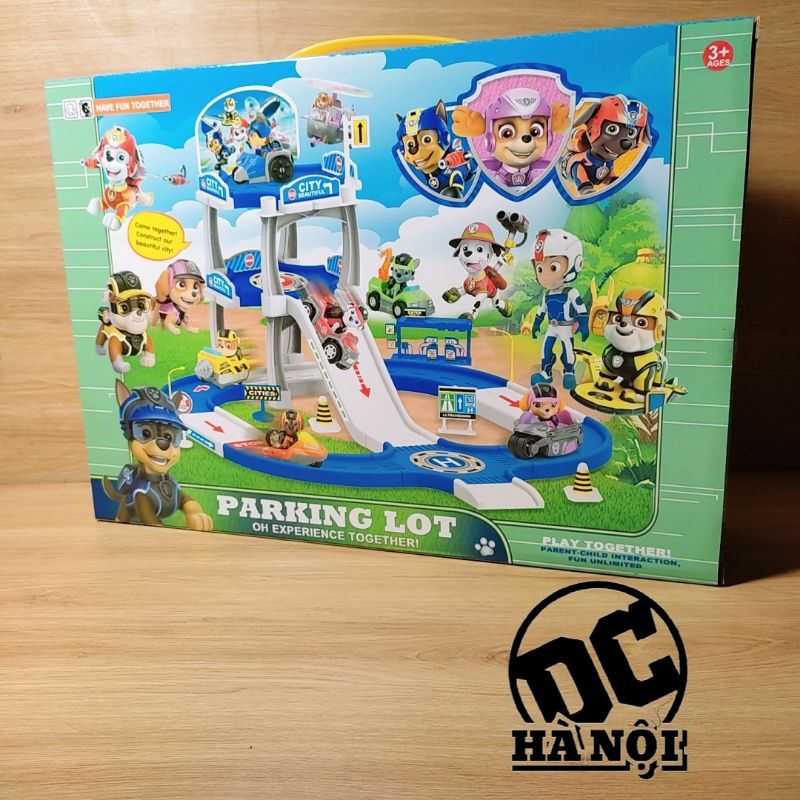Đồ chơi đội 4 chó cứu hộ cho bé parking lot