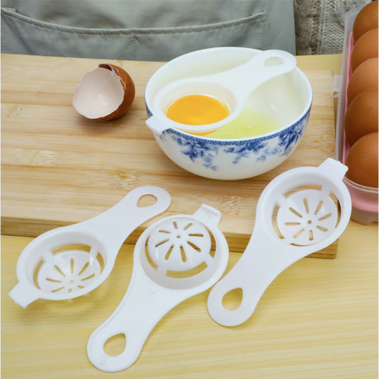 Dụng cụ tách lòng đỏ trứng gà siêu nhanh và đơn giản