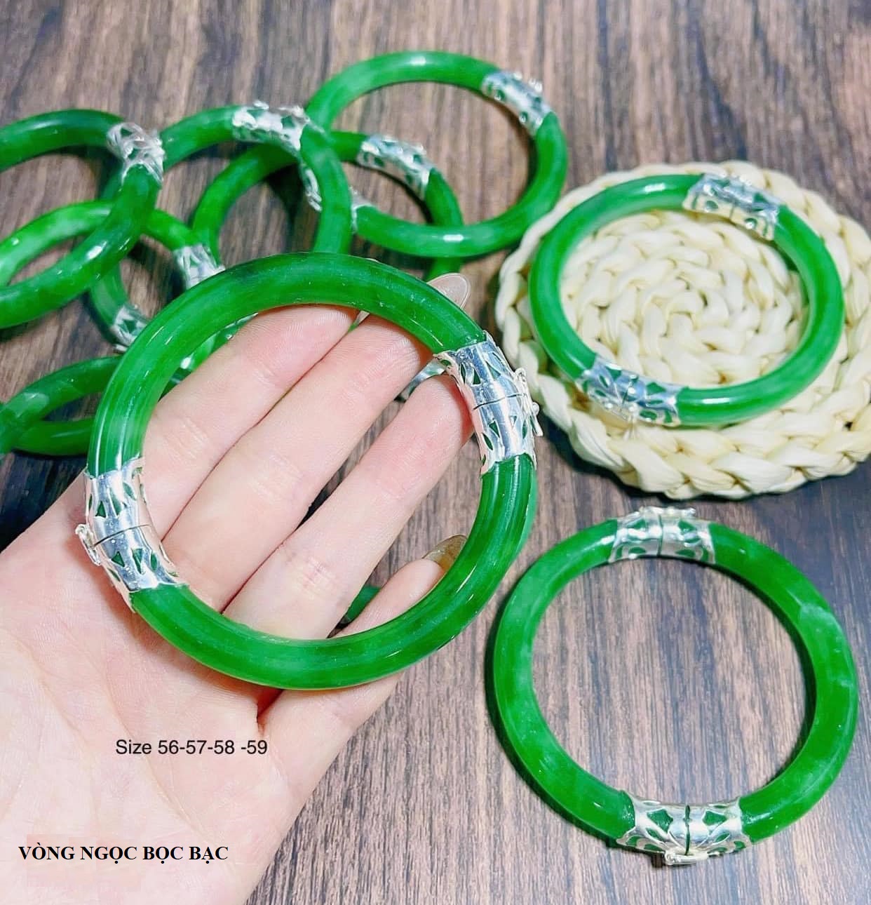 Vòng ngọc bọc bạc, vòng tay ngọc bích bọc bạc, vòng tay ngọc bọc bạc cho bà, vòng ngọc 2 đốt bạc