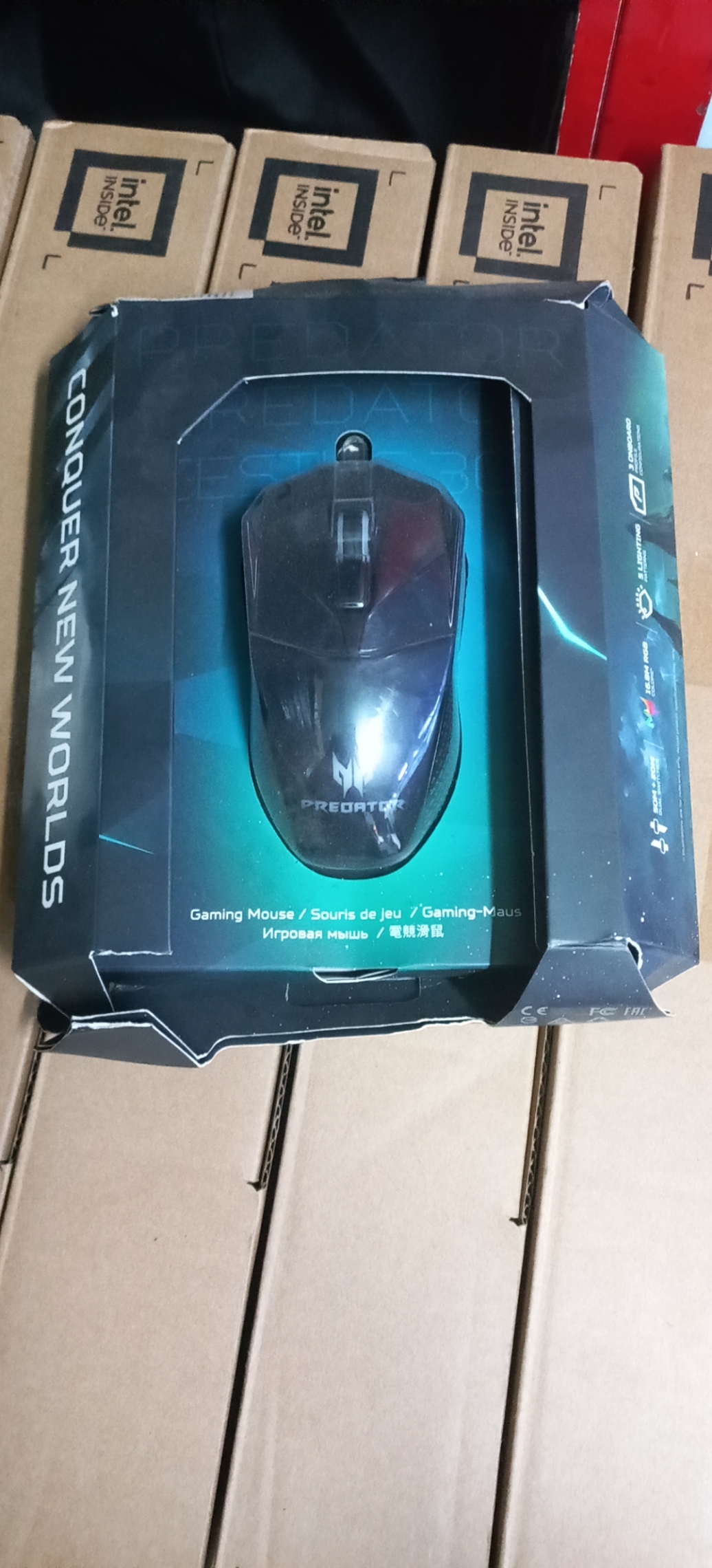 Mouse Acer Predator Cestus 300 hộp bị hư chuột mới