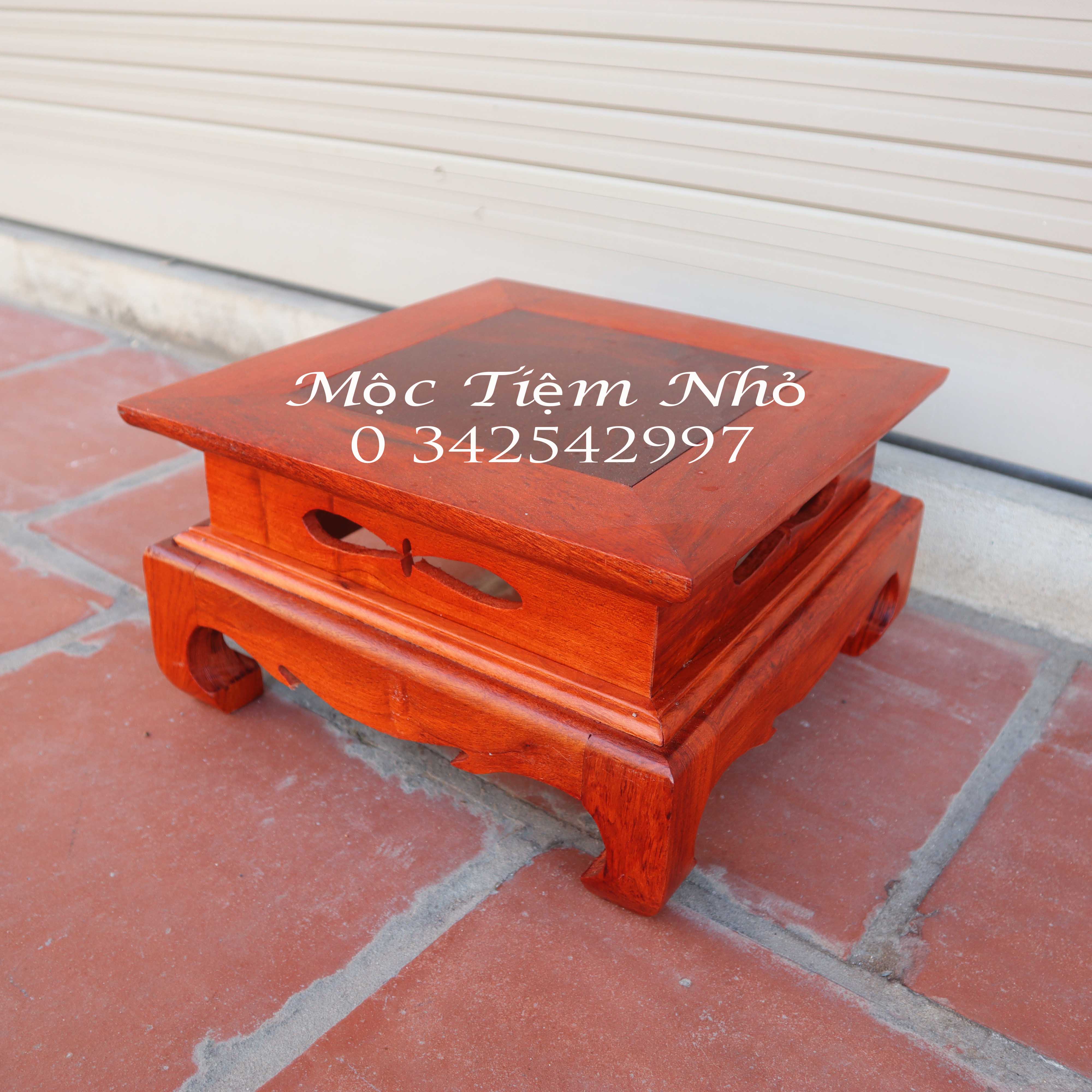 Đế gỗ hương mặt đẹp kỷ vuông đôn kê tượng cao 16cm