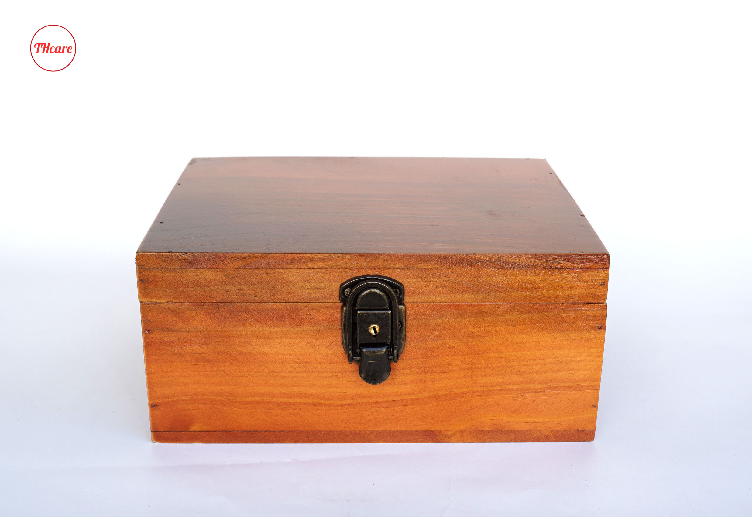 Hộp gỗ đựng đồ có khóa