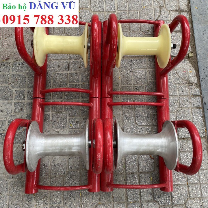 Con lăn kéo cáp mặt đất
