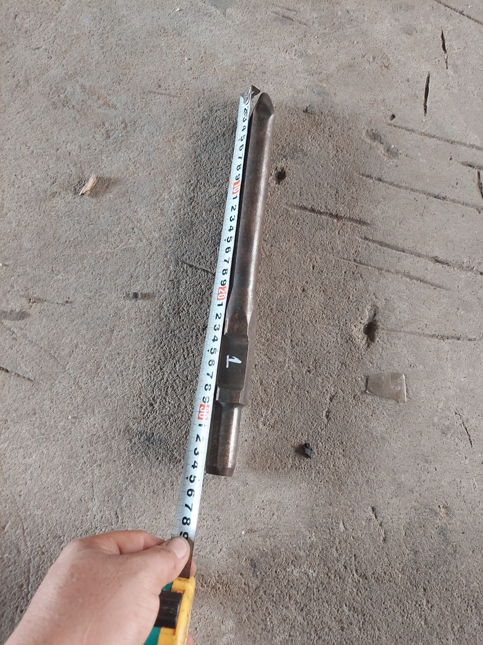Mũi đục bê tông 30mm hàng nhật bãi
