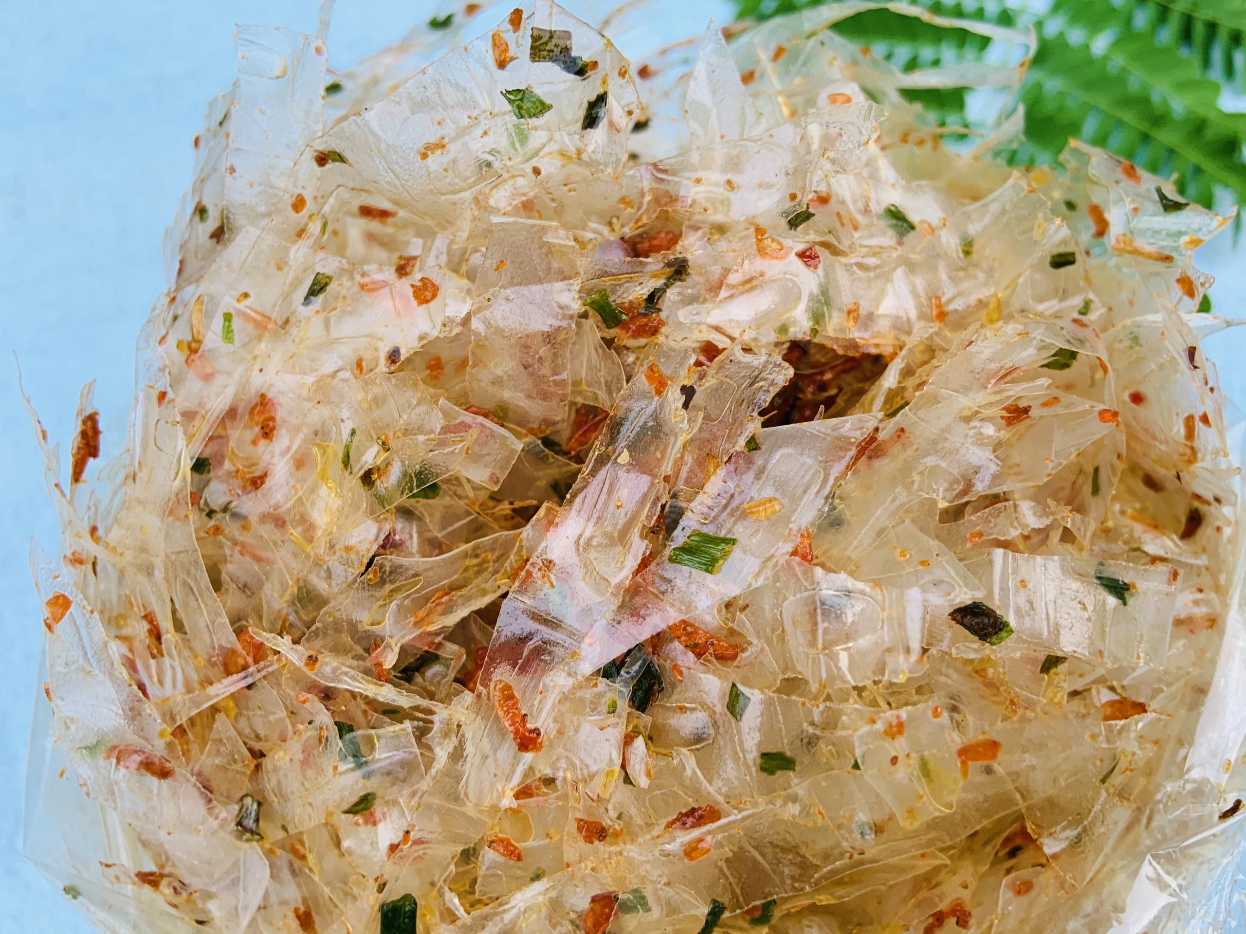 Sợi dầu hành tép đỏ - bánh tráng tây ninh
