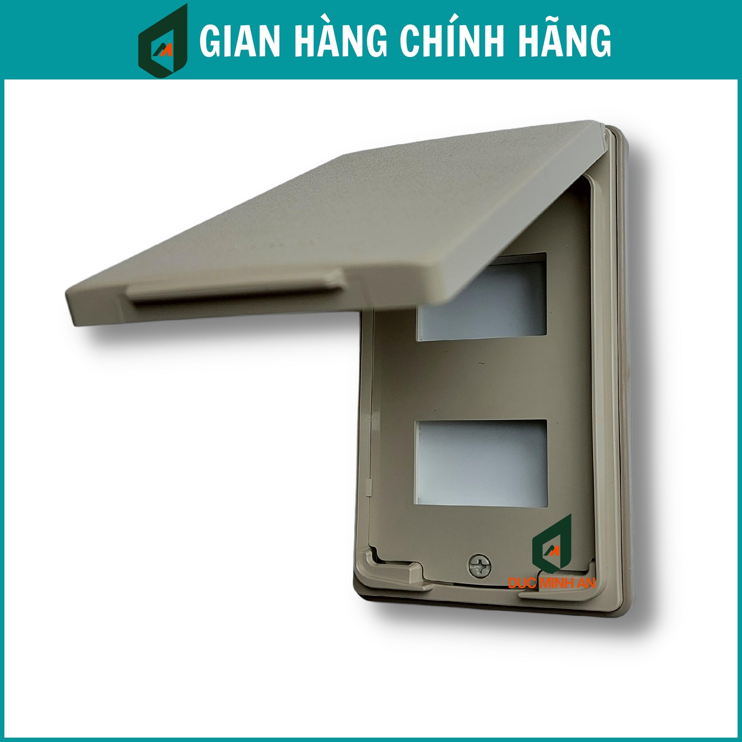 Mặt che mưa cho ổ cắm công tắc - Hộp chống nước Panasonic, Mặt điện có nắp che mưa hàng chính hãng sản xuất tại Thái Lan