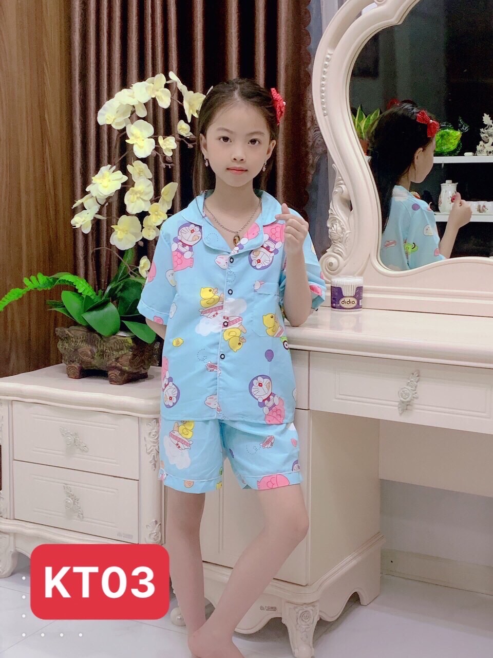 Bộ ngủ pijama Hello Kitty cho bé chất mát họa tiết dễ thương gồm 5 màu