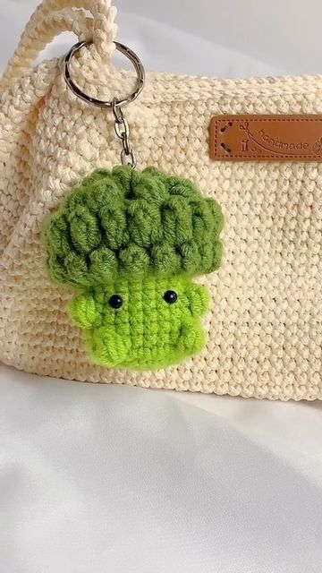 Móc khóa bằng len handmade giá rẻ