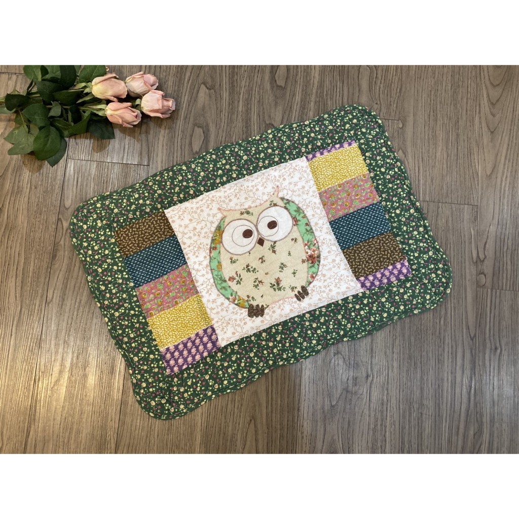 Thảm chùi chân - cú 1 con viền xanh lá - tcc286