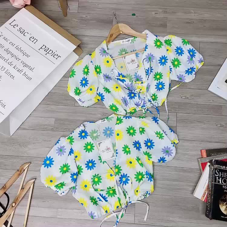 Áo croptop hoa cúc chun eo buộc dây tay bồng dáng ngắn đi biển