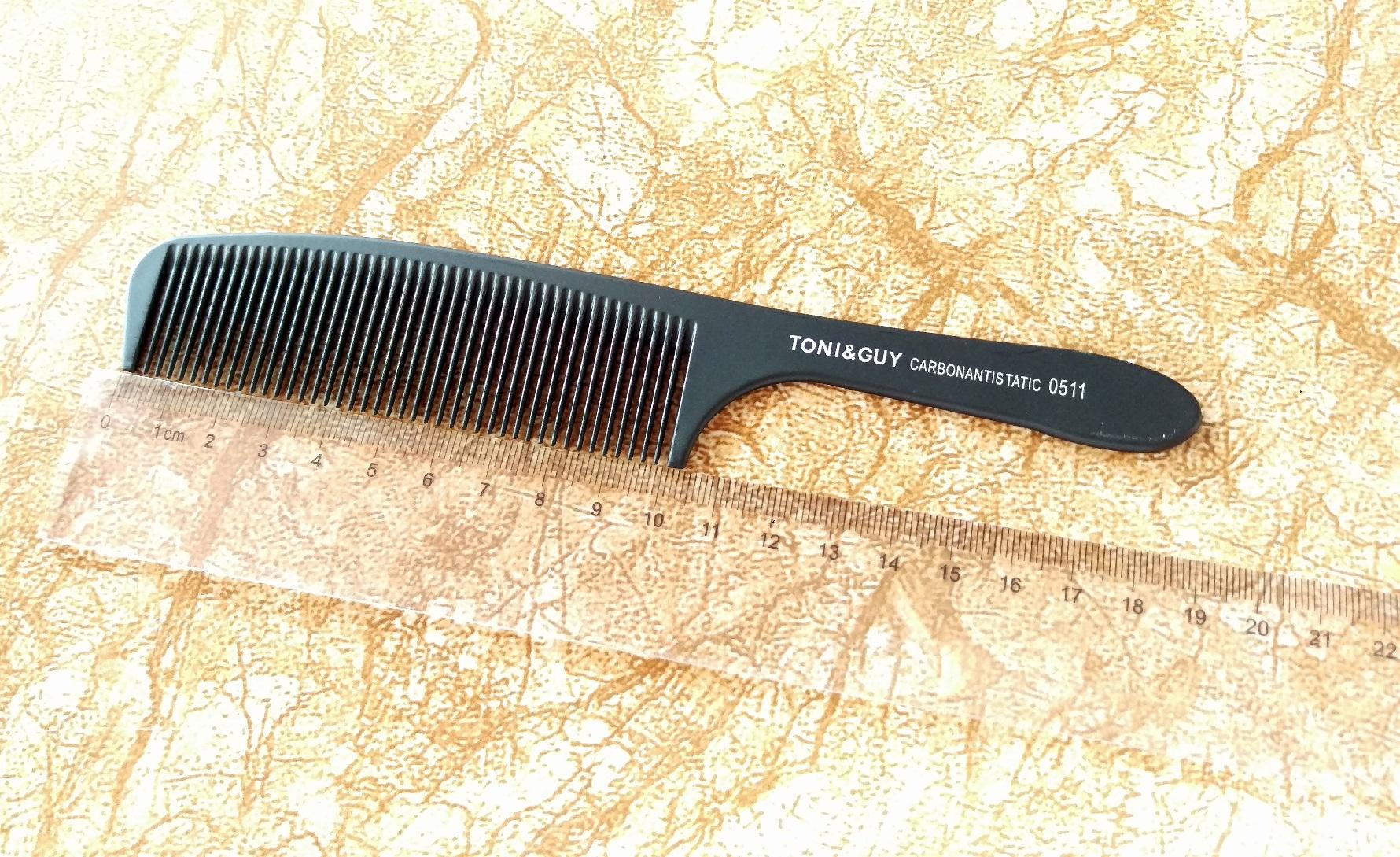 Lược cắt tóc toni&guy đen 0511
