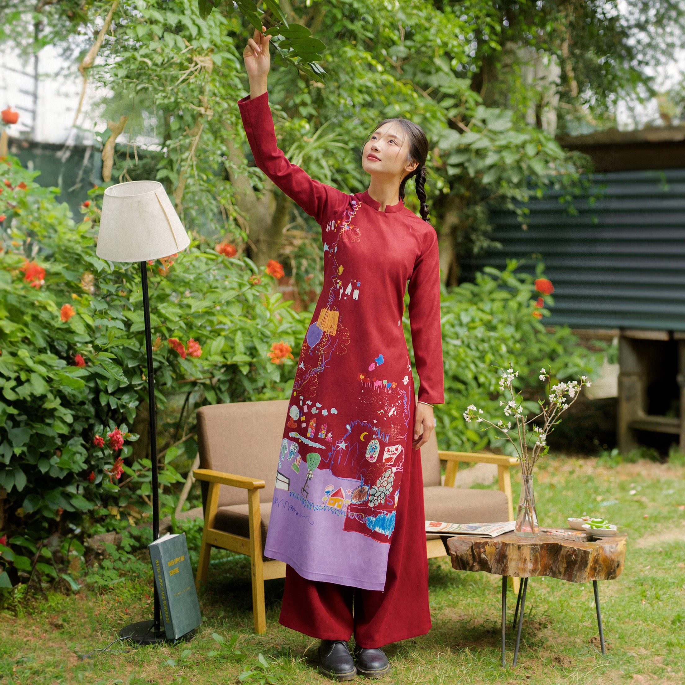 Áo dài nhung về nhà