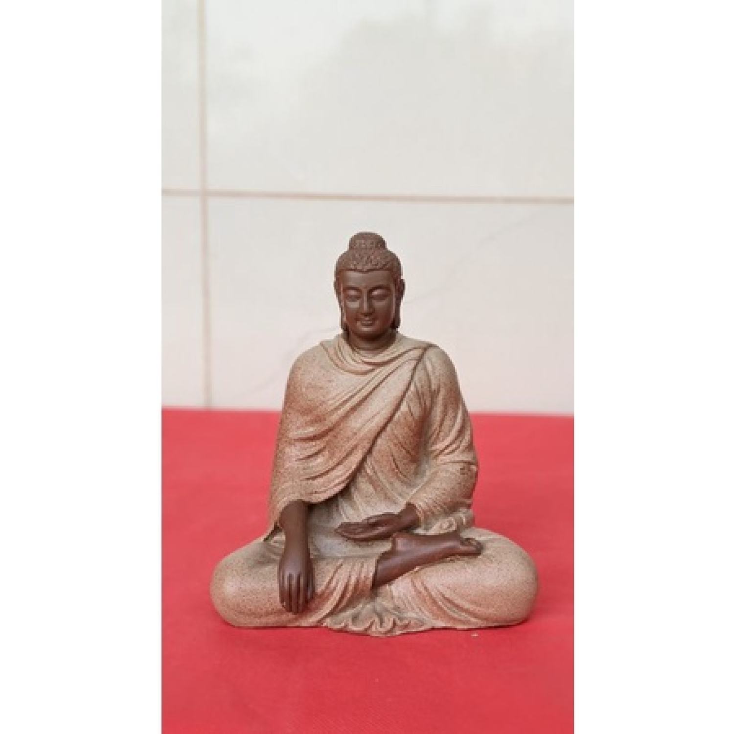 Tượng đức phật bổn sư thích 18cm × 12cm.
