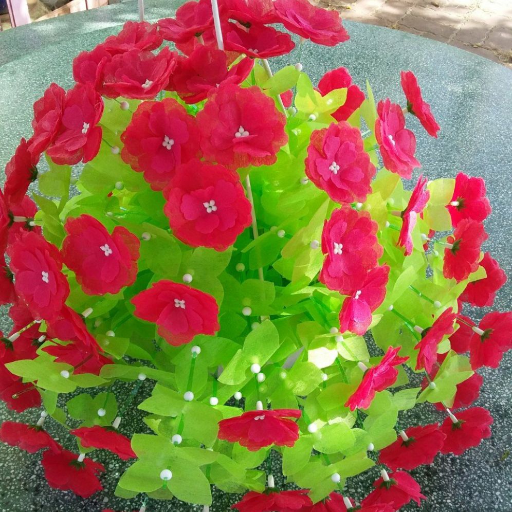 2 bộ làm hoa giấy lụa để bàn,kèm chậu treo 0907519890