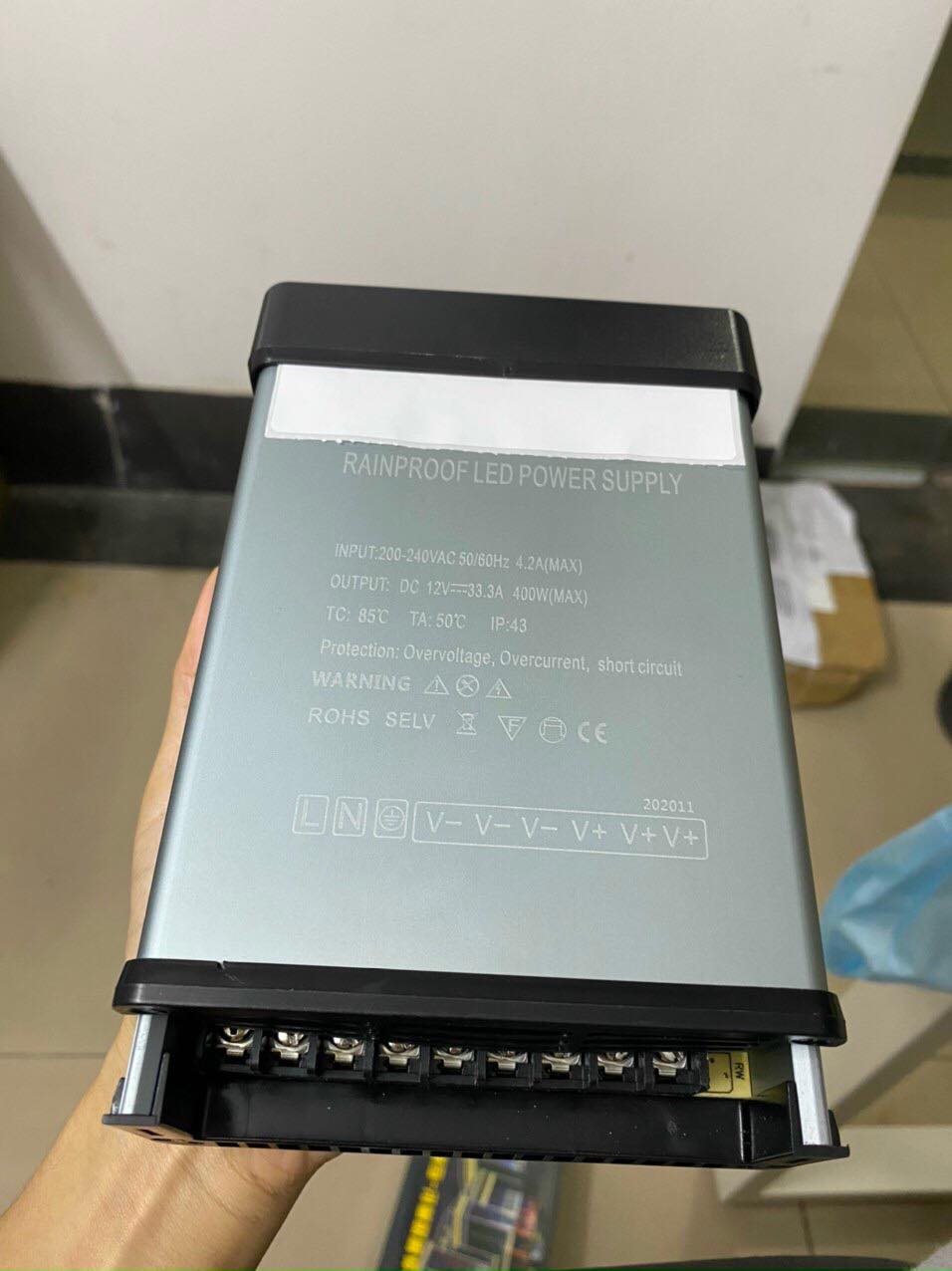 Nguồn 12V 33A vỏ nhôm ngoài trời